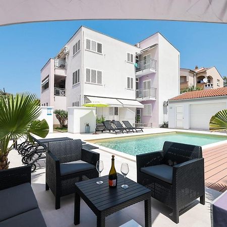 Apartmani Leona Бибине Екстериор снимка