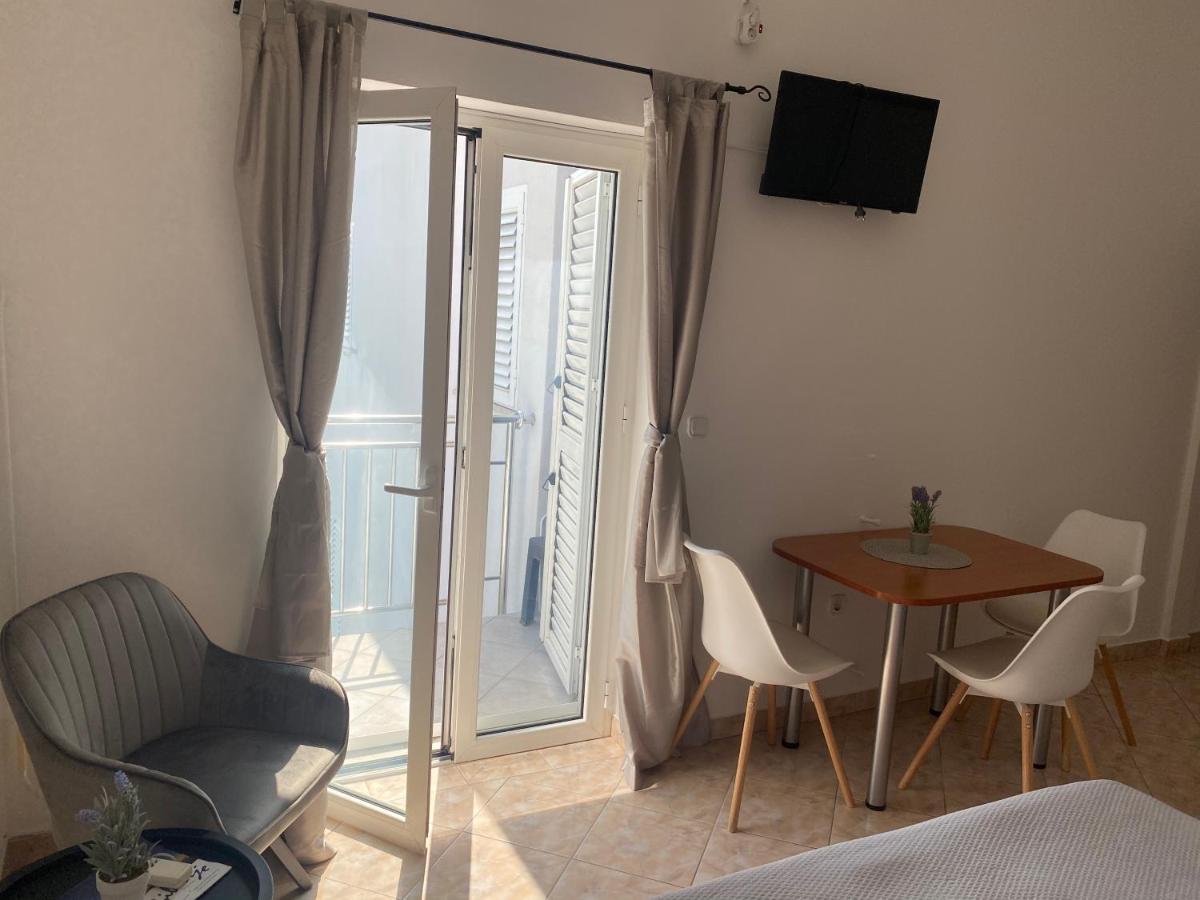 Apartmani Leona Бибине Екстериор снимка