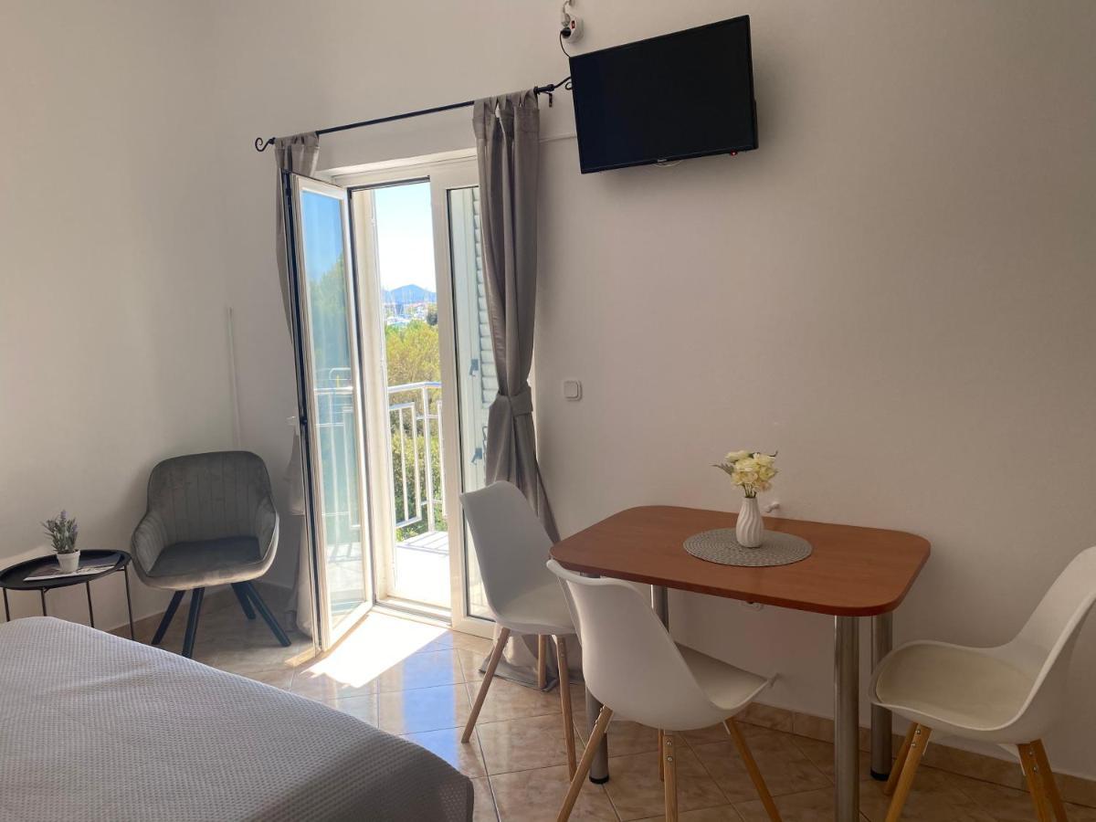 Apartmani Leona Бибине Екстериор снимка