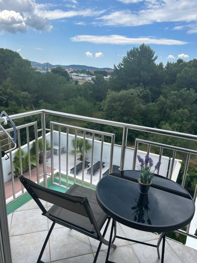 Apartmani Leona Бибине Екстериор снимка