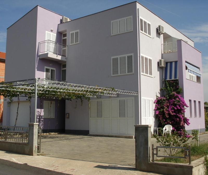 Apartmani Leona Бибине Екстериор снимка