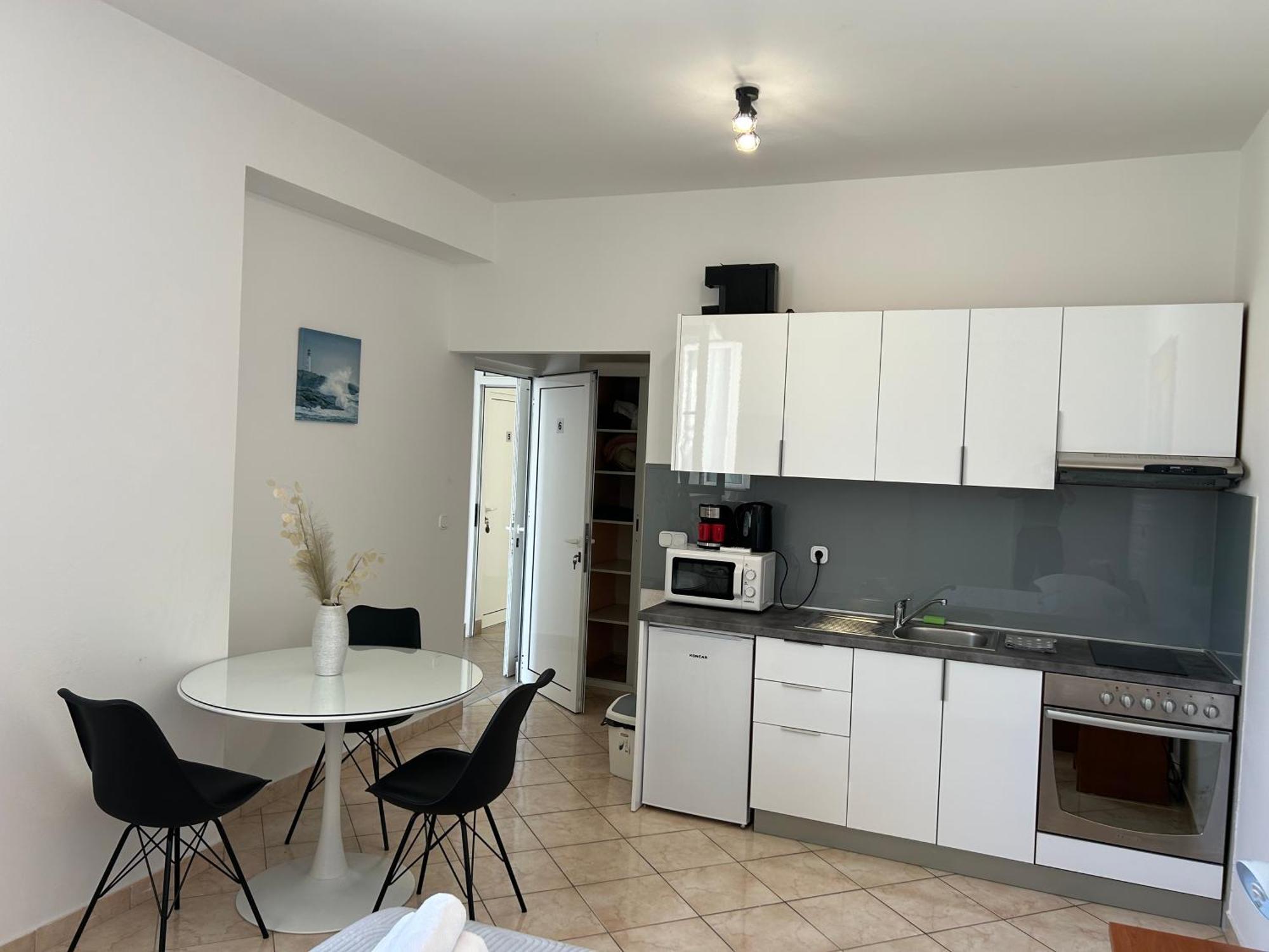 Apartmani Leona Бибине Екстериор снимка