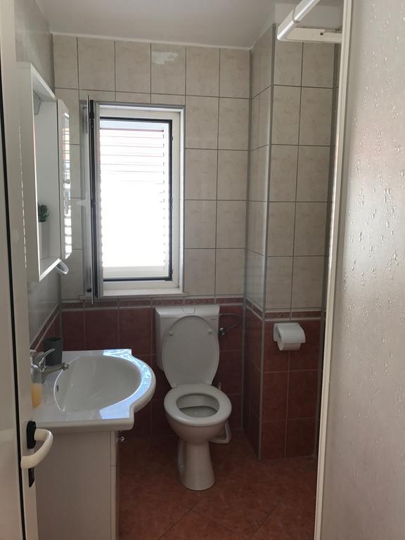 Apartmani Leona Бибине Екстериор снимка