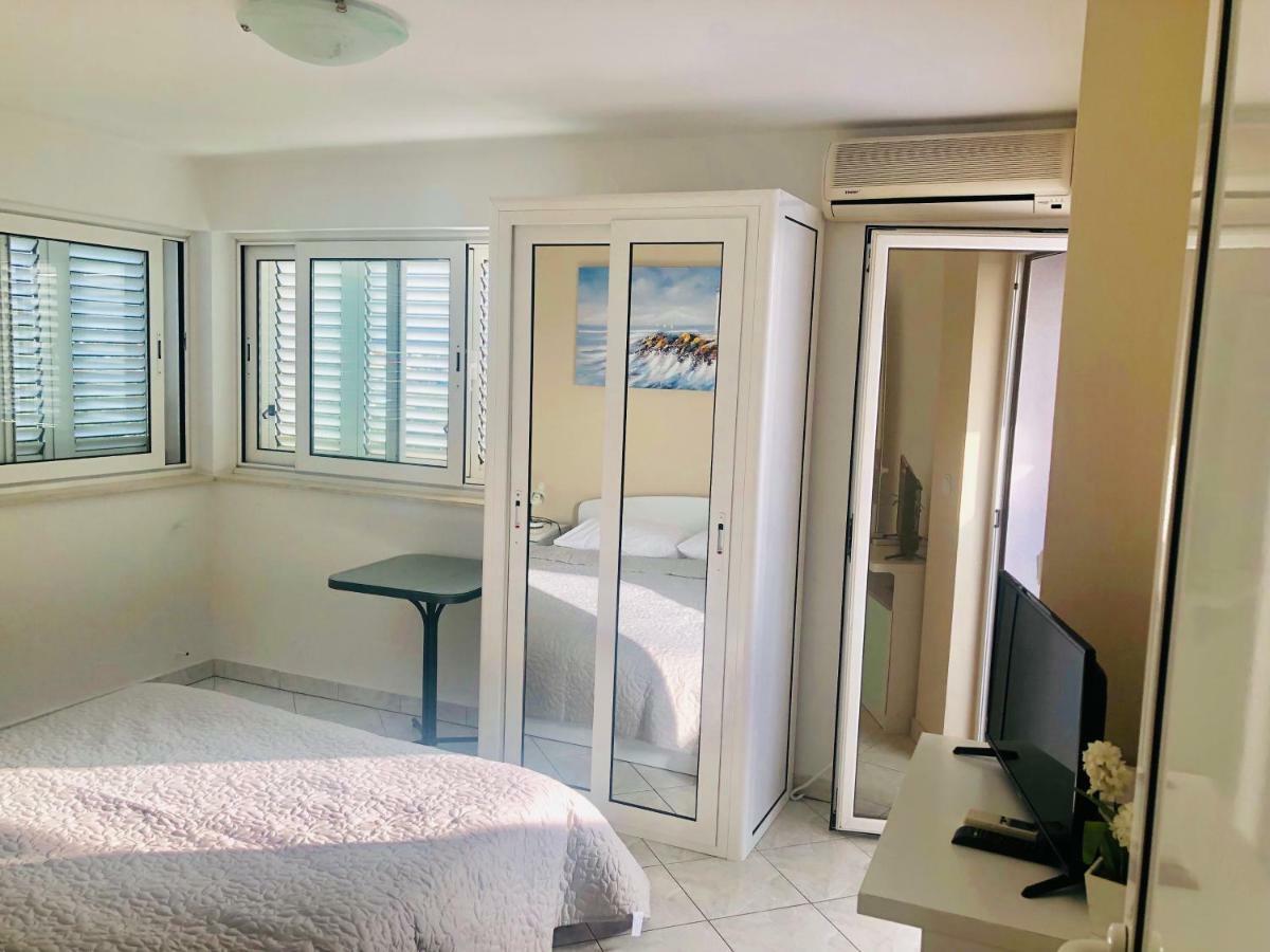 Apartmani Leona Бибине Екстериор снимка