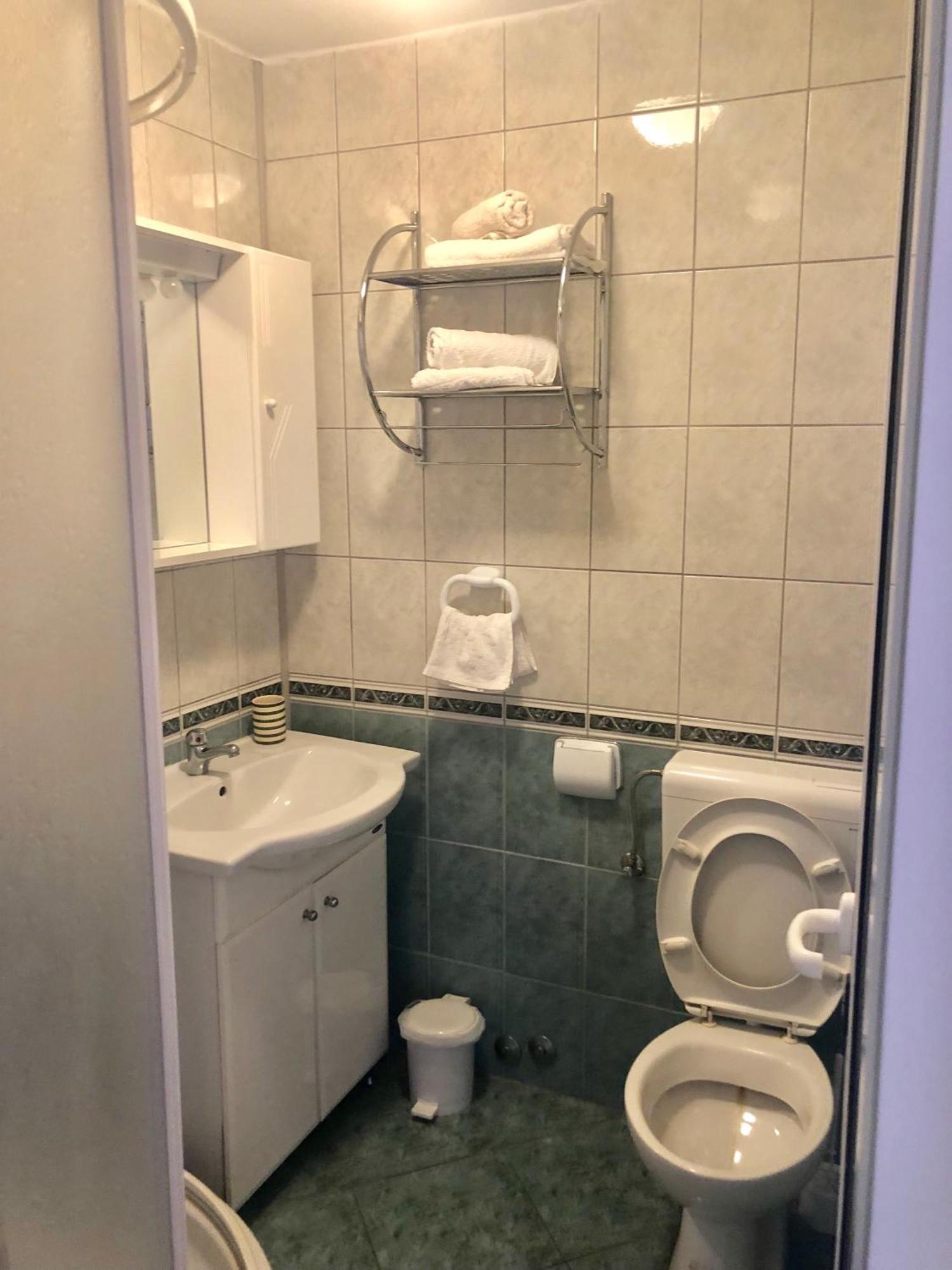 Apartmani Leona Бибине Екстериор снимка