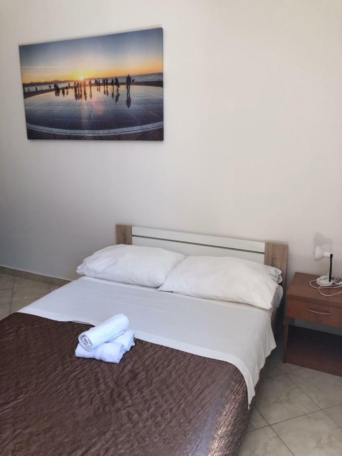 Apartmani Leona Бибине Екстериор снимка